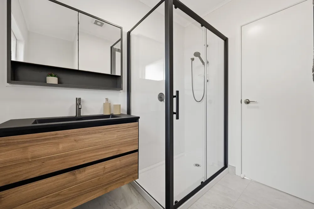 Photos of 1/12 Oberon Place