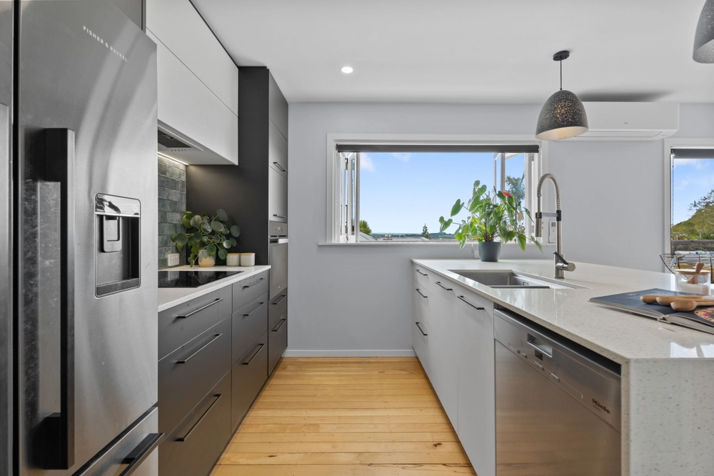 Photos of 5 Grey Street
