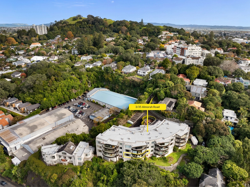 Photos of 3/35 Almorah Road