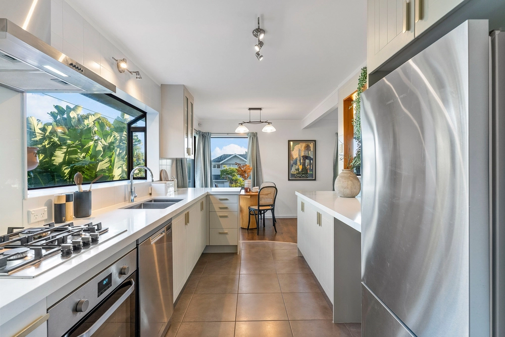 Photos of 5 Newport Place
