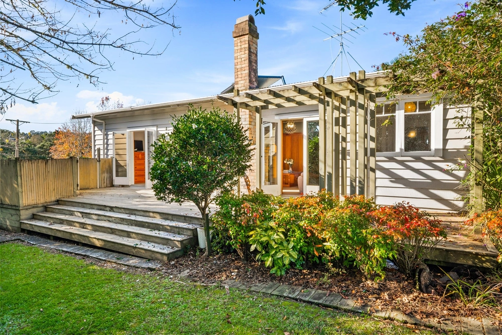 Photos of 391 Pine Valley Road