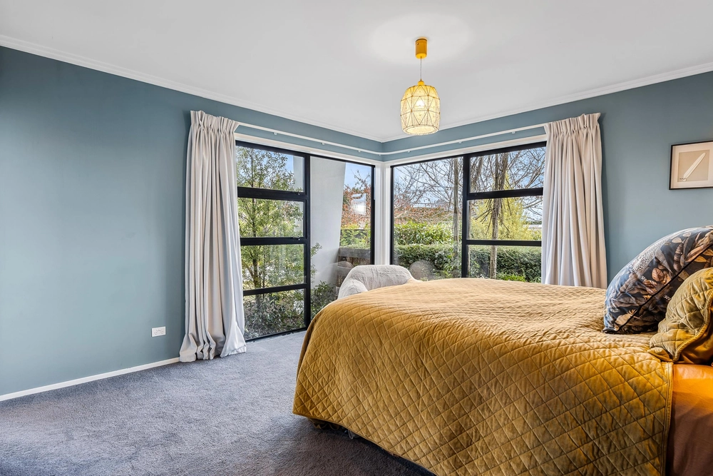 Photos of 18 Warwick Road