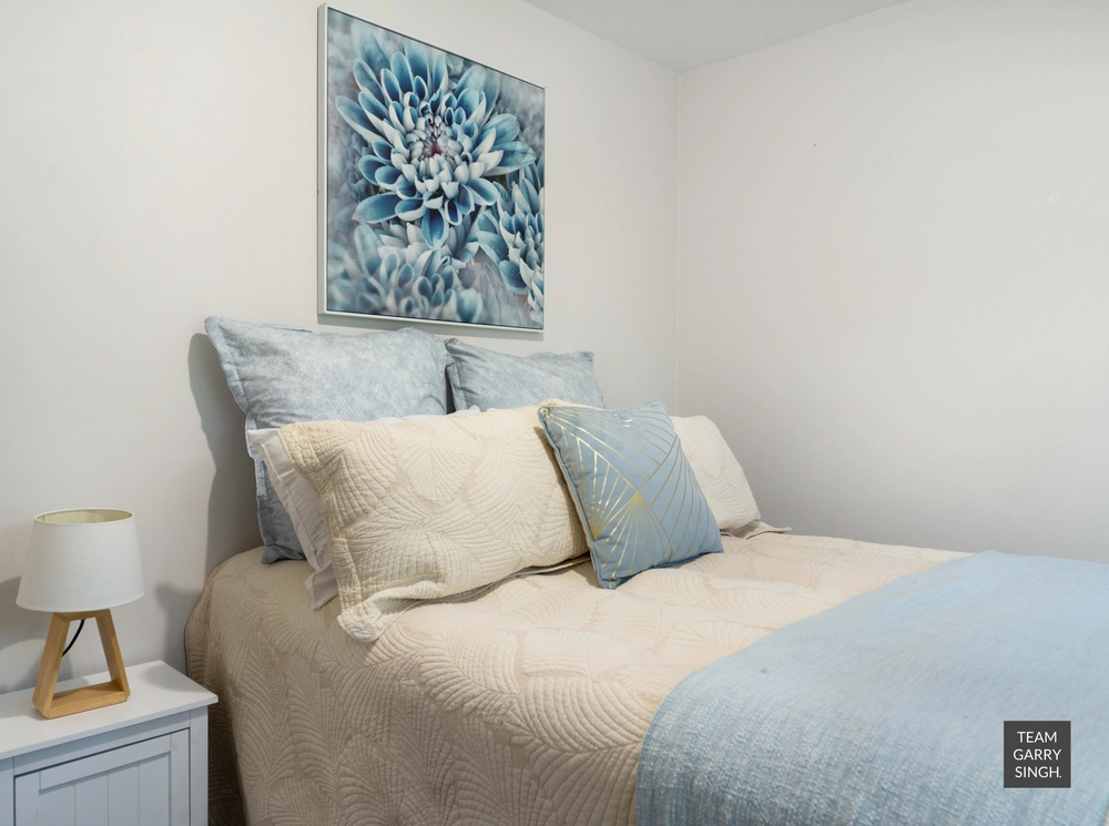 Photos of 44A Greenhaven Avenue