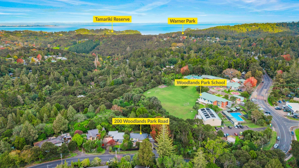 Photos of 200 Woodlands Park Road