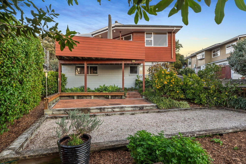 Photos of 18 Hepper Street
