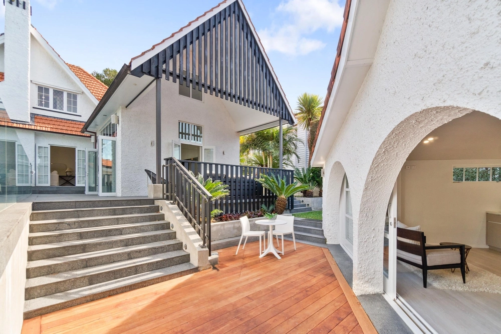 Photos of 35 Owens Road
