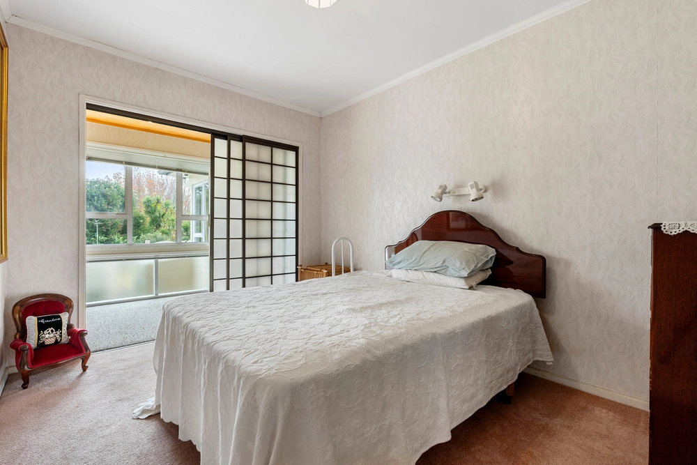 Photos of 12 Howlett Street