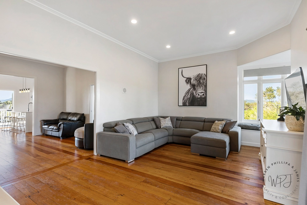 Photos of 102E McGregor Road