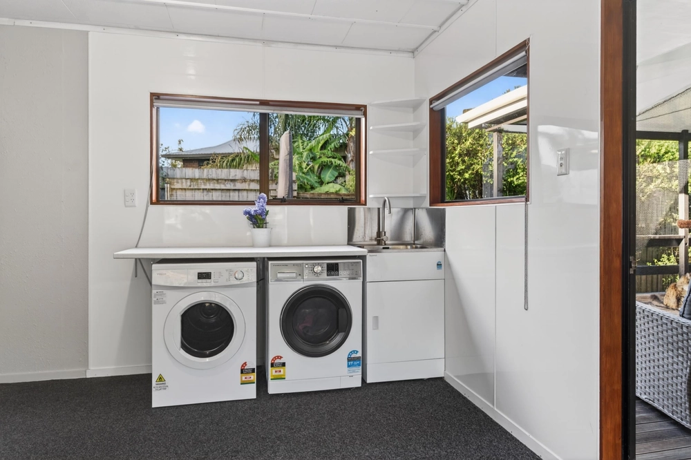 Photos of 16 Rosella Place