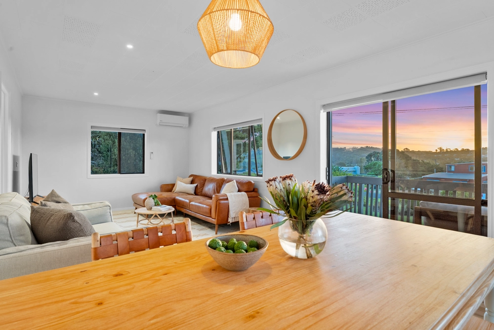 Photos of 32 Kiwi Street