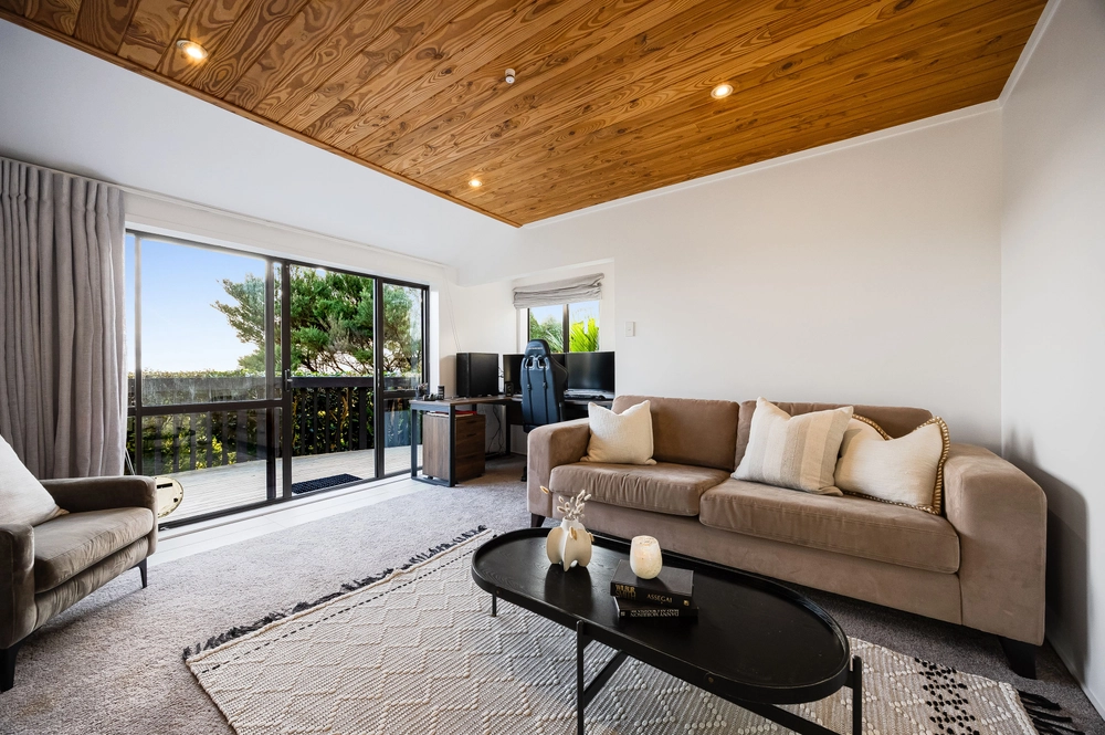 Photos of 7 Odin Place
