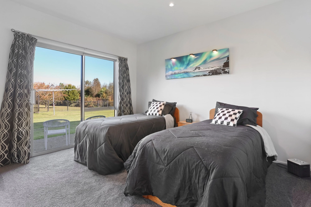 Photos of 25A Greenhaven Drive