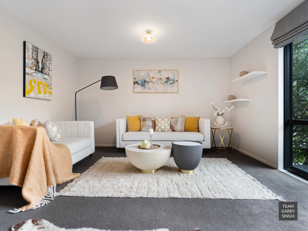 Photos of 44A Greenhaven Avenue