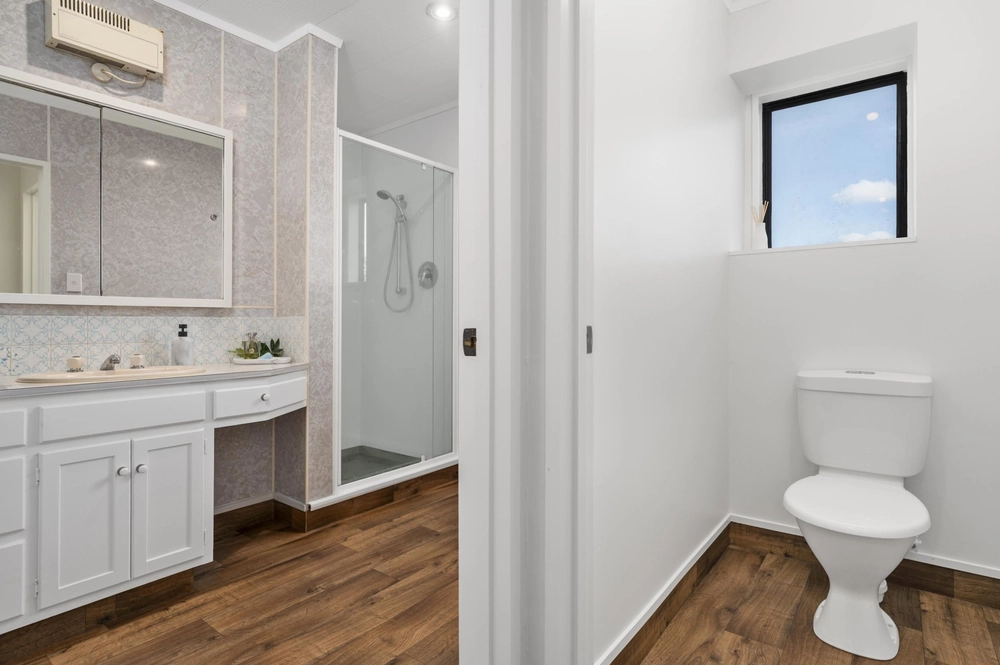 Photos of 53 Heron Avenue