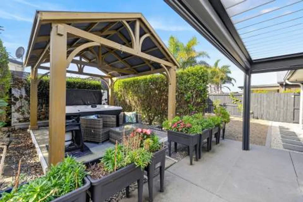 Photos of 49 Kohekohe Road