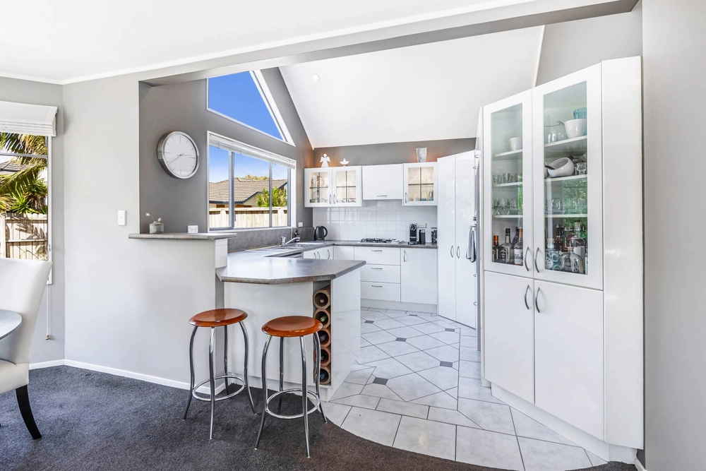 Photos of 15 cellarmans street te