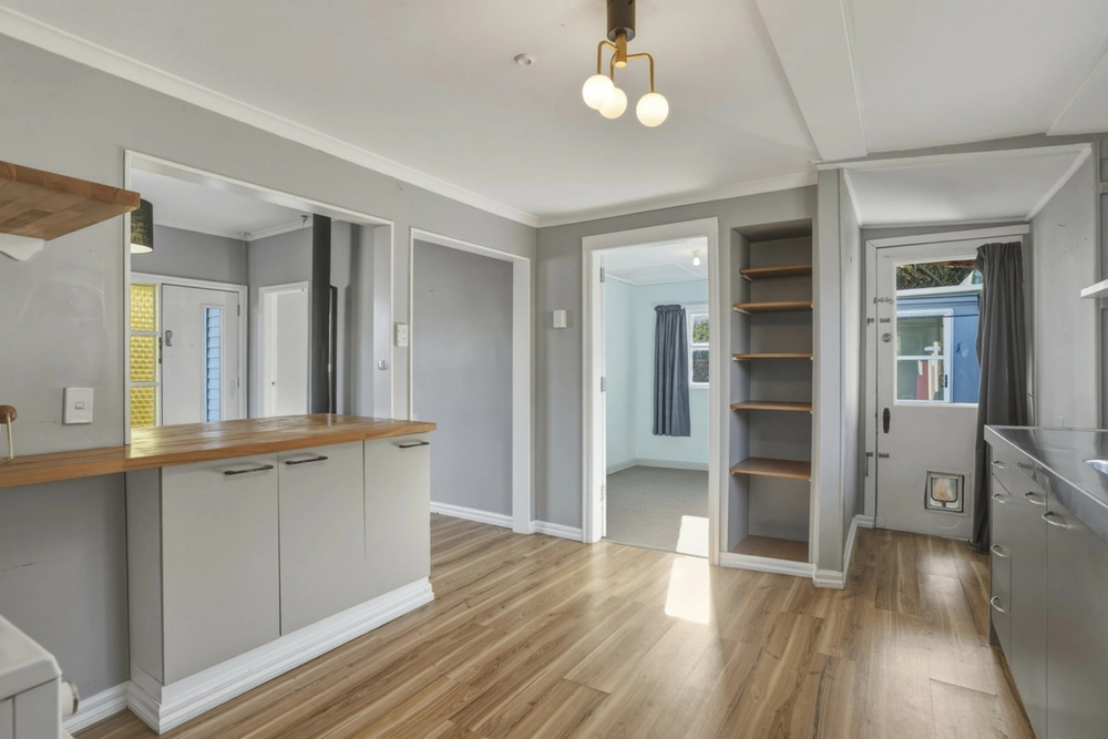 Photos of 7 Dickson Street