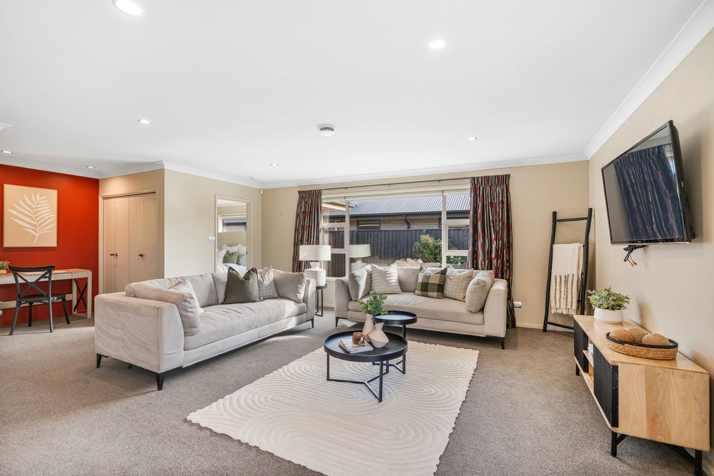 Photos of 16 Bernice Crescent