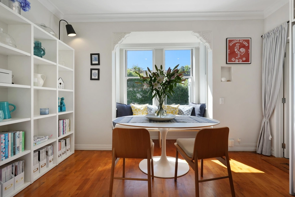 Photos of 43B Stanley Point Road