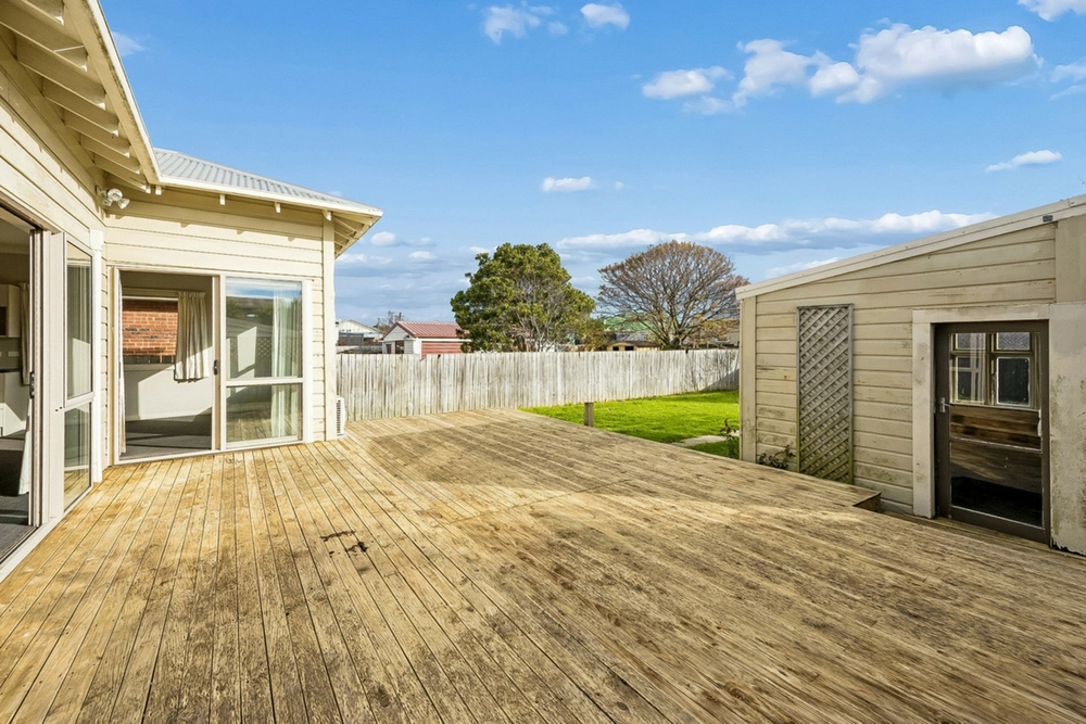 Photos of 50 Magdala Street