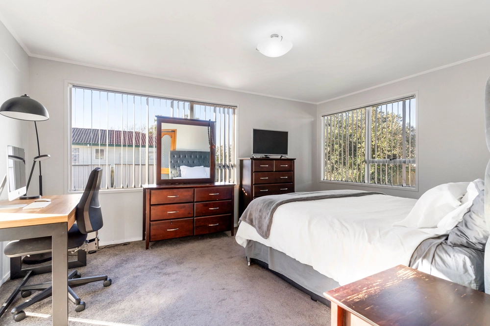 Photos of 13 Gibbons Road