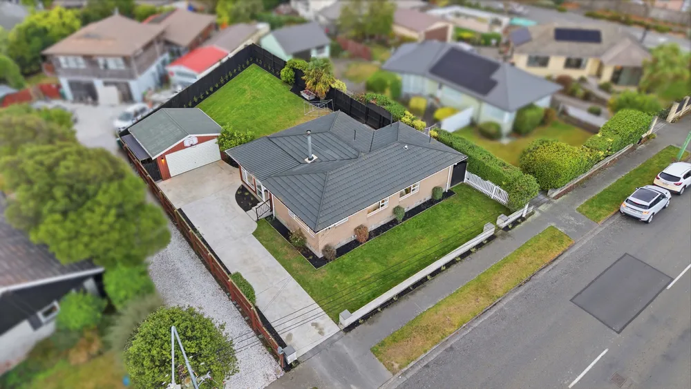 Photos of 274 Lake Terrace Road