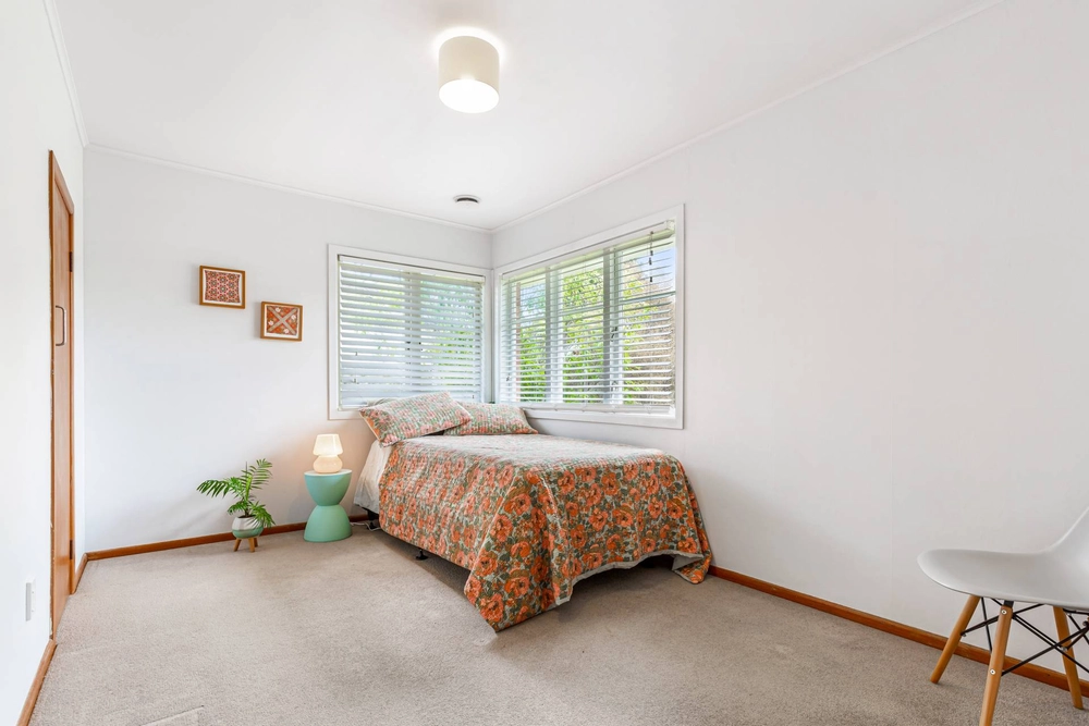 Photos of 16 ward crescent te