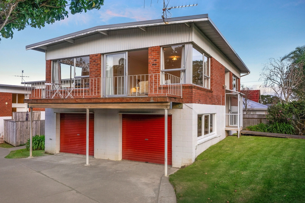 Photos of 83 Sylvan Avenue