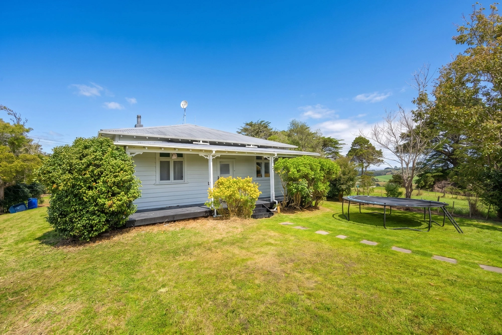Photos of 70 Biddle Road