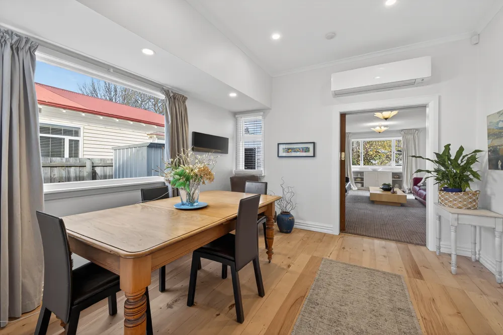 Photos of 4 Woodbridge Road