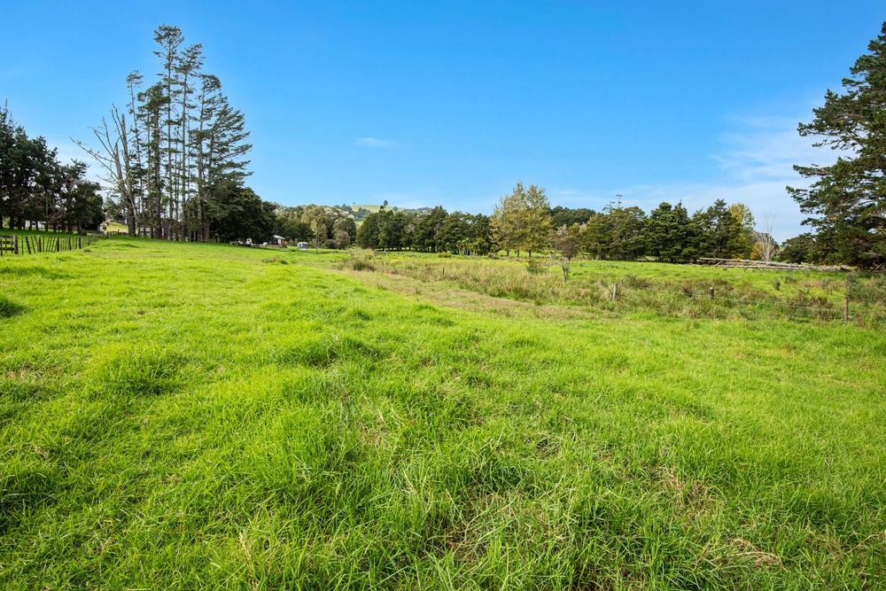 Photos of 27 Hodge Road