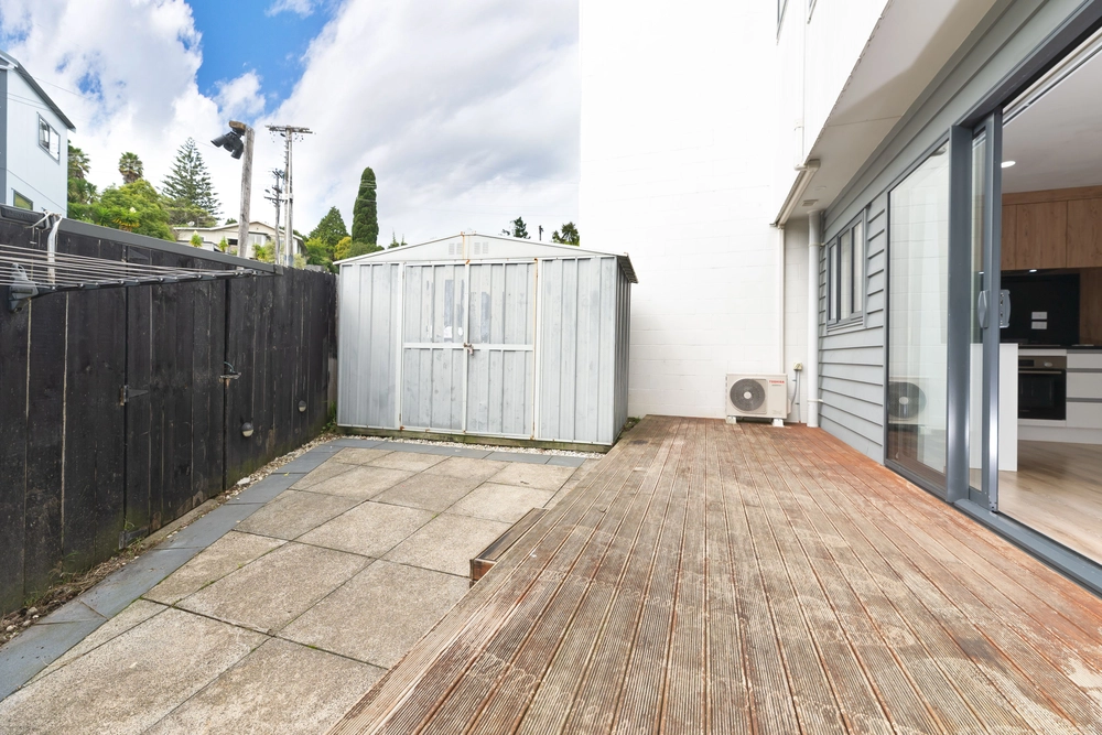 Photos of 17B Seymour Road