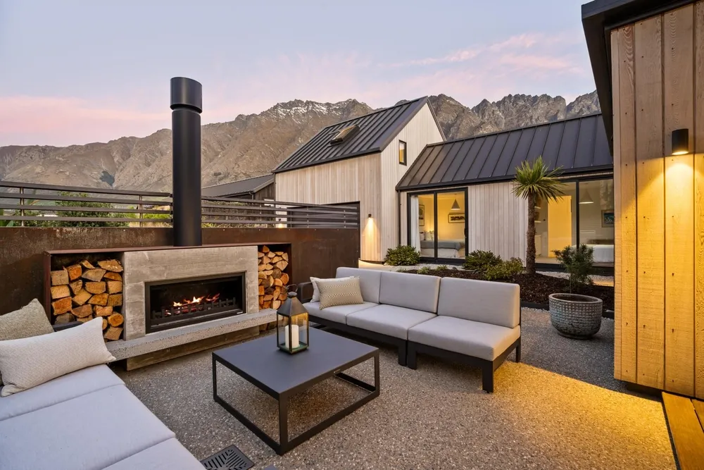 Photos of 1 Torridon Court