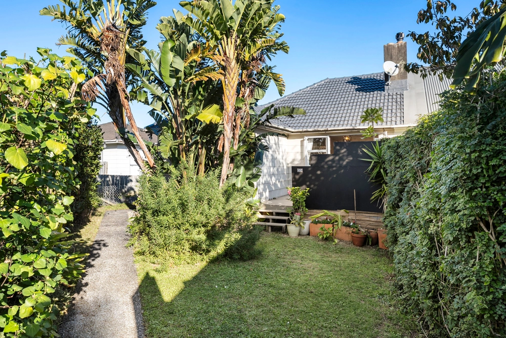 Photos of 55 Ngaio Street
