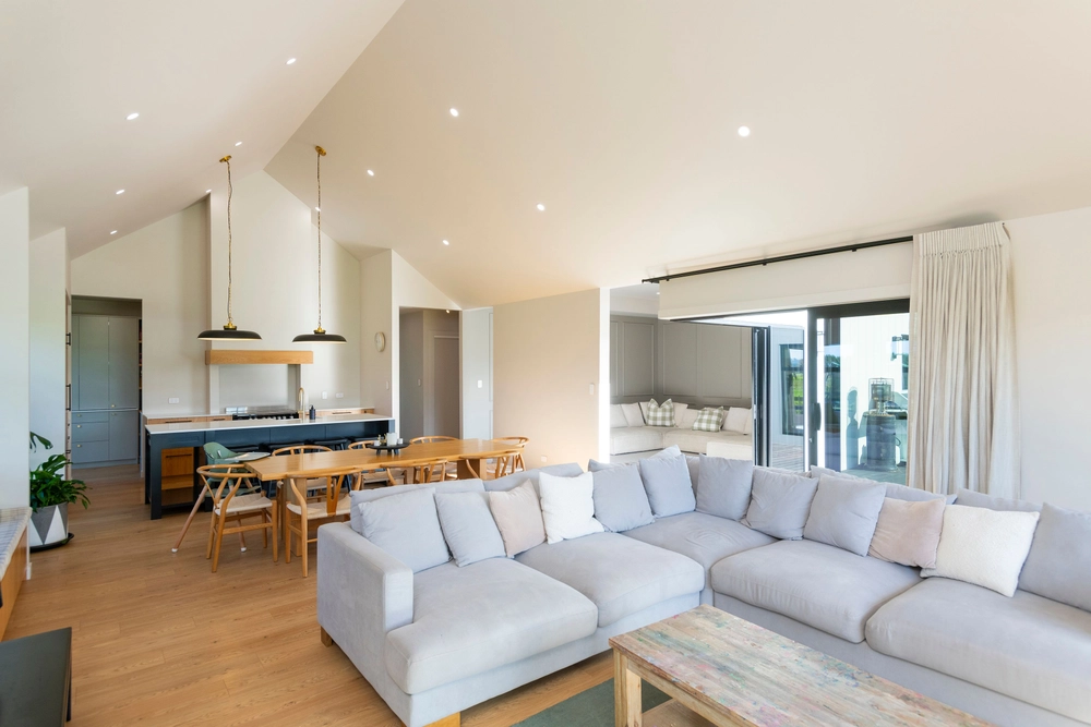 Photos of 600 Back Ormond Road