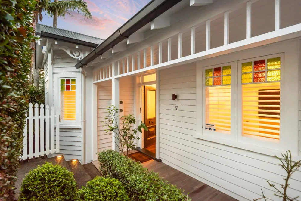 Photos of 17 Pompallier Terrace