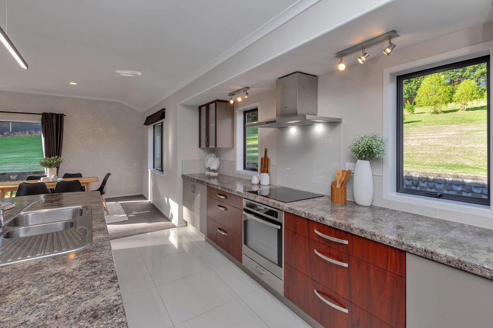 Photos of 43 Roydon Drive