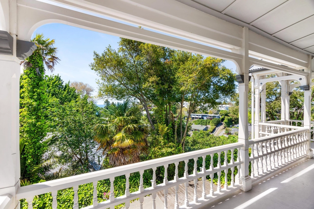 Photos of 6 Thompson Road