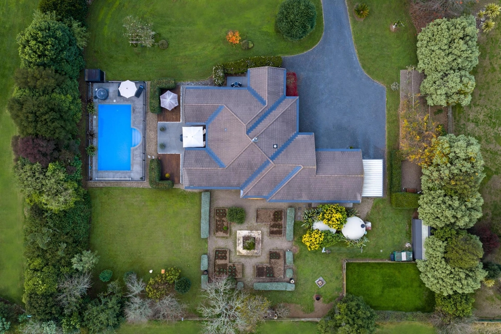 Photos of 46 Glen Ida Way