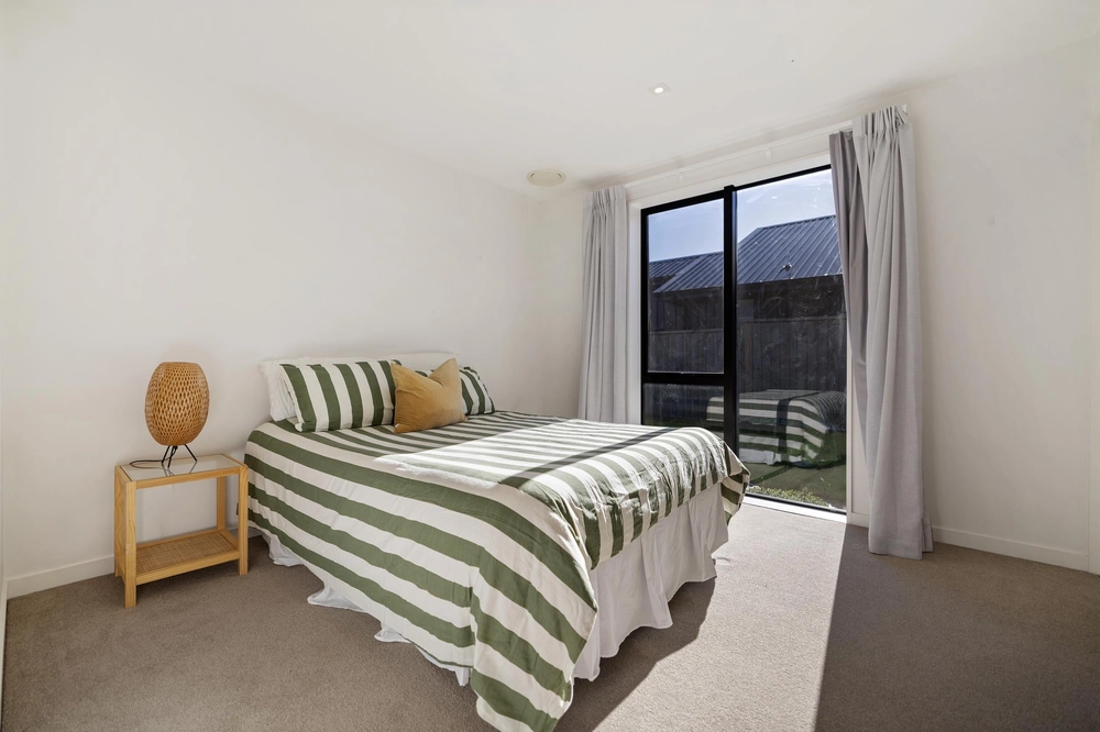 Photos of 8 Bale Road, Hanley's Farm