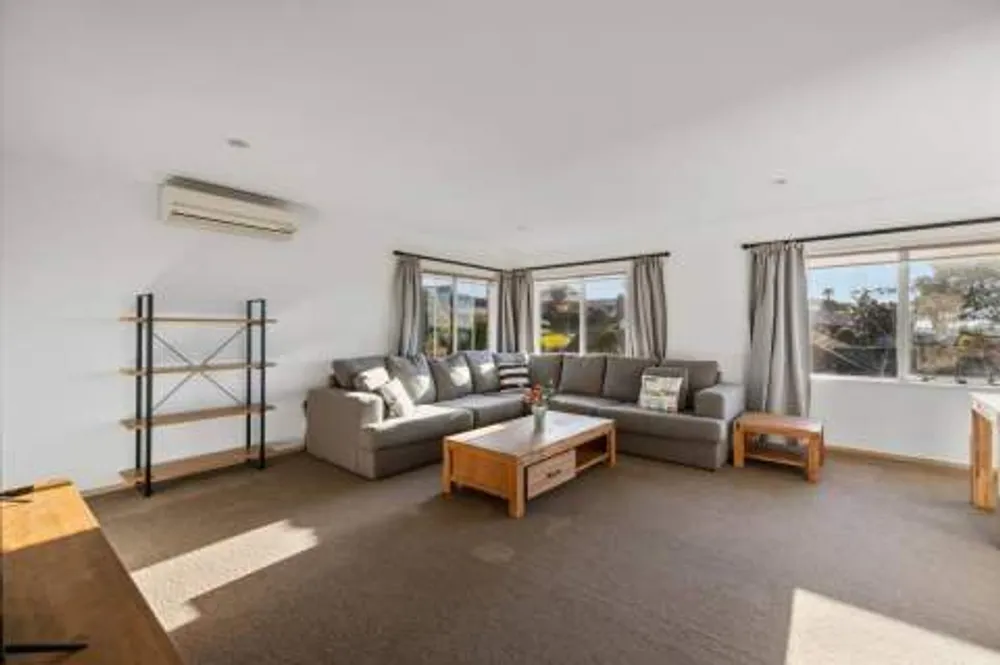 Photos of 15 Homestead Place
