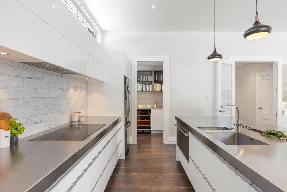 Photos of 16 Wilton Street