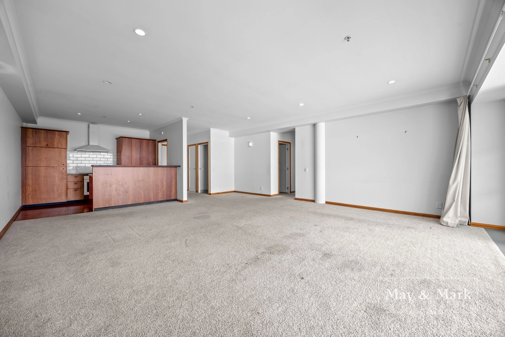 Photos of 145 Quay Street
