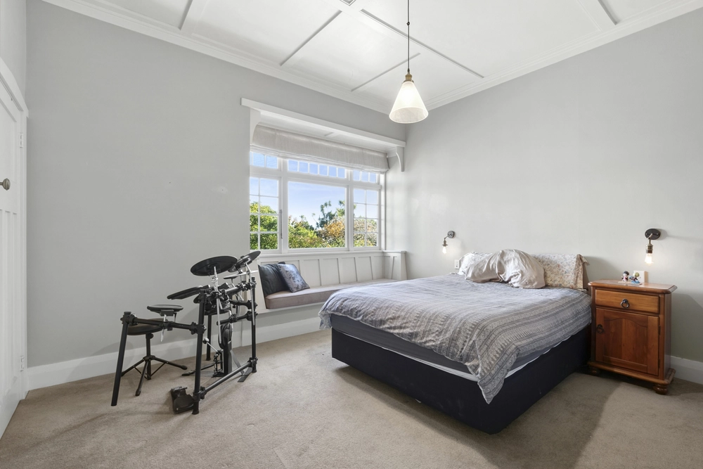 Photos of 410 River Road