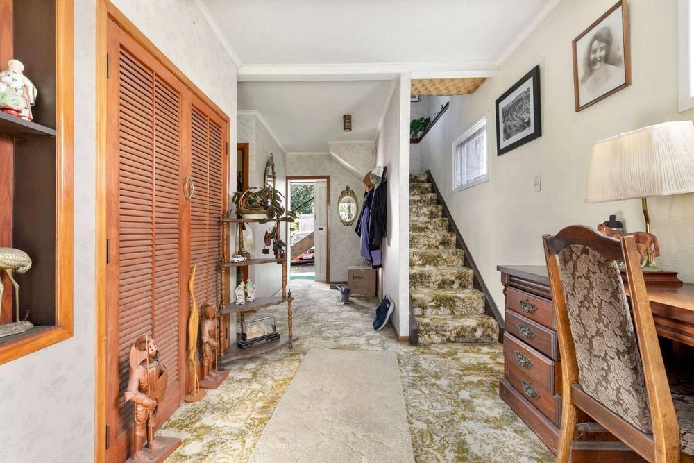 Photos of 9 Tiki Street