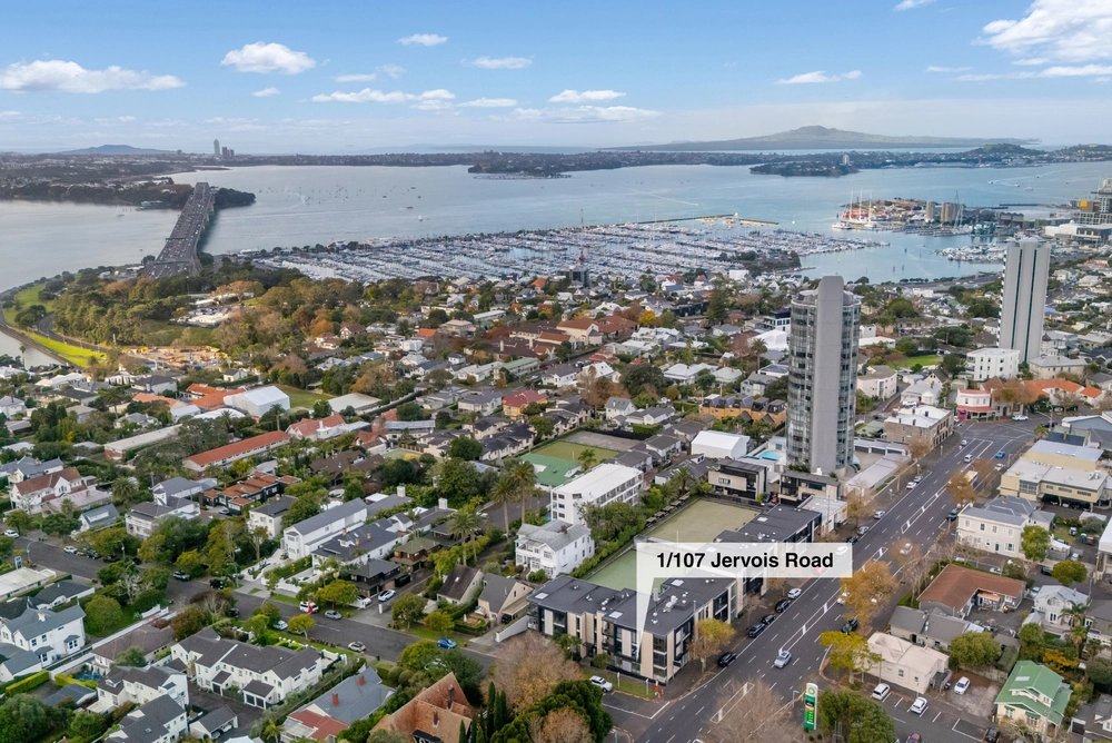Photos of 1/107 Jervois Road