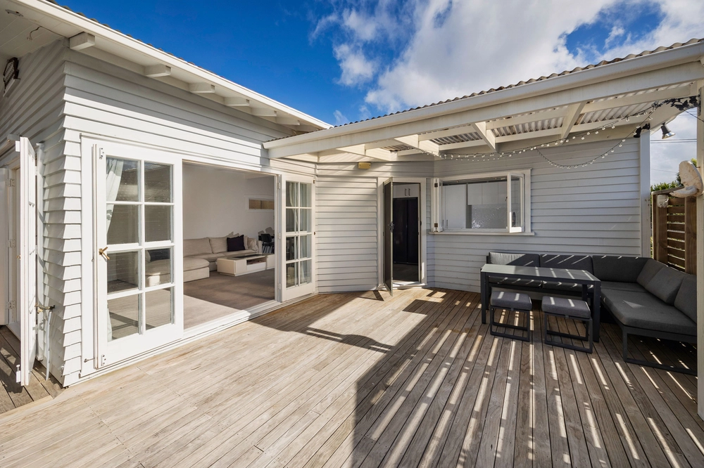 Photos of 116 Carrington Road