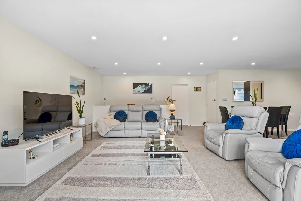 Photos of 32 Pebble Beach Boulevard
