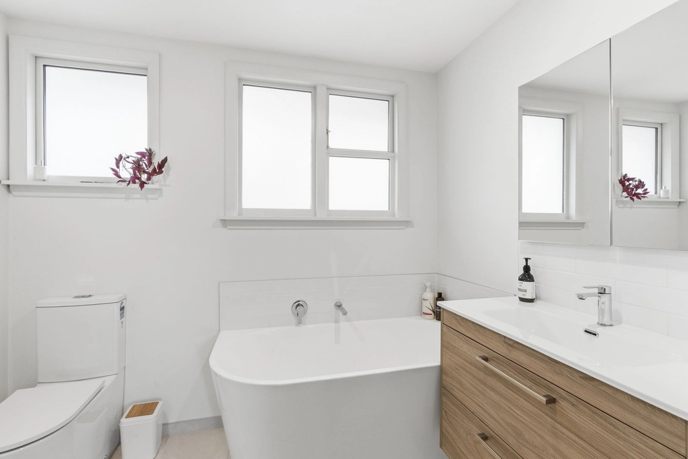 Photos of 72 Merrin Street