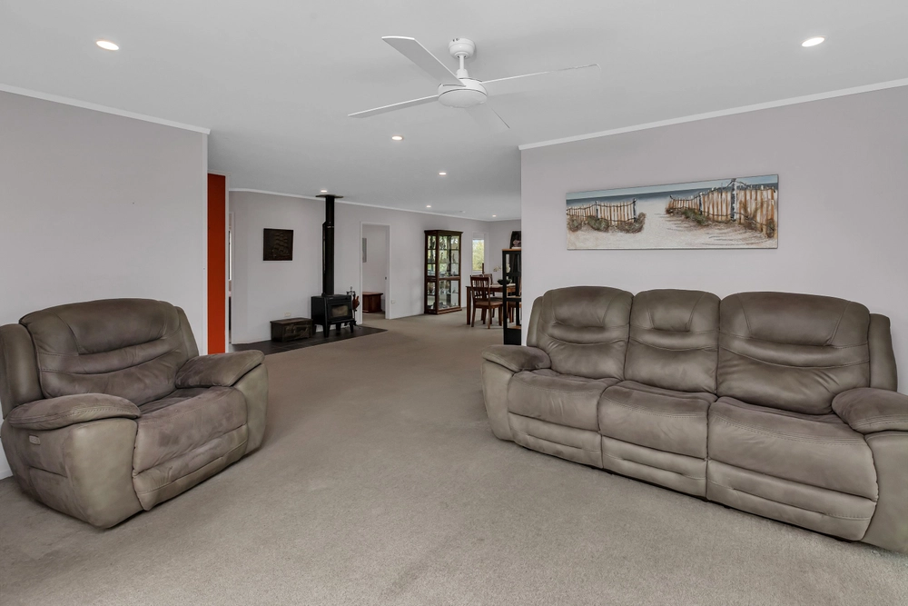 Photos of 431 Apotu Road